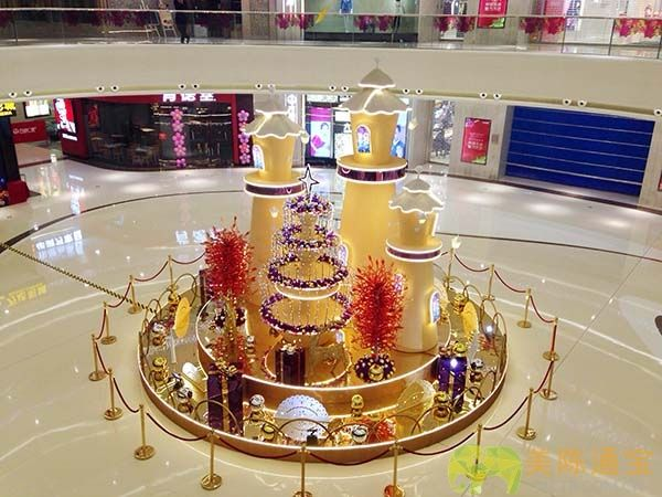 上海港汇恒隆广场圣诞主题美陈